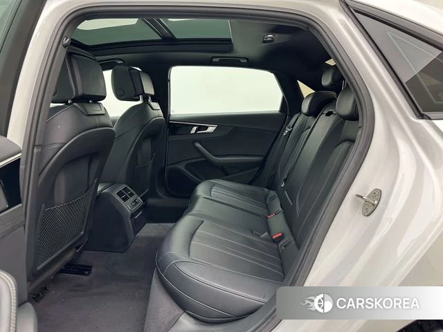 Audi A4L id 3857979 из Китая 28