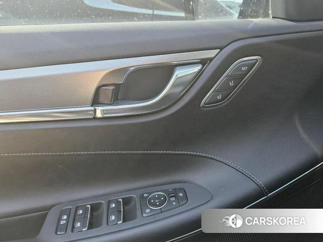 Hyundai The New Grandeur IG Hybrid id 3878728 из Кореи 9