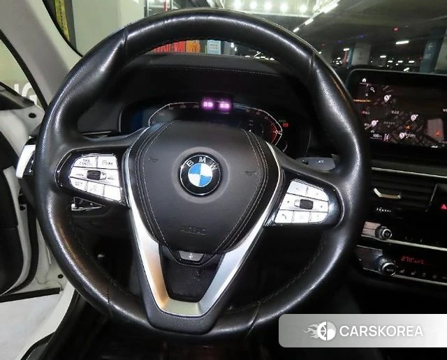 BMW 5 Series (G30) id 4396682 из Кореи 18