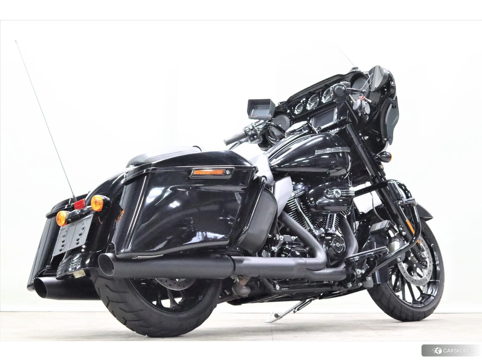 Harley-Davidson Street Glide FLHXS1690 id 3948158 из Японии 12