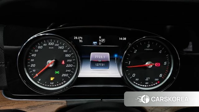 Mercedes-Benz E-Class W213 id 4339341 из Кореи 28