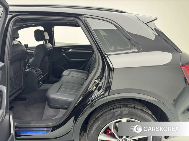 Audi Q5L id 4257822 из Китая 26