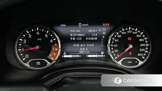 Jeep Renegade id 3924618 из Кореи 18