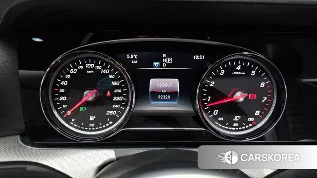 Mercedes-Benz E-Class W213 id 3713788 из Кореи 18