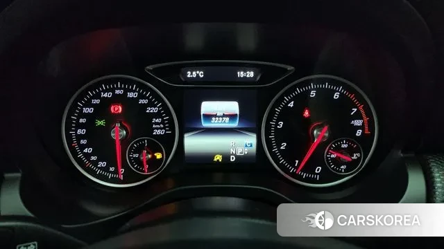 Mercedes-Benz A-Class W176 id 3547666 из Кореи 18