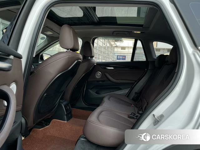 BMW X1 id 4306959 из Китая 16