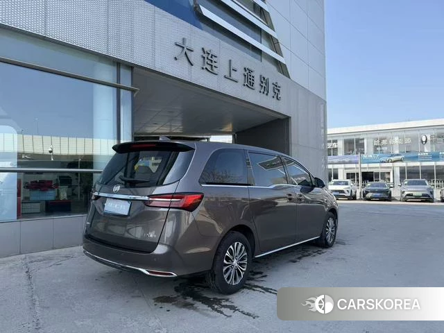 Buick GL8 id 3908519 из Китая 8