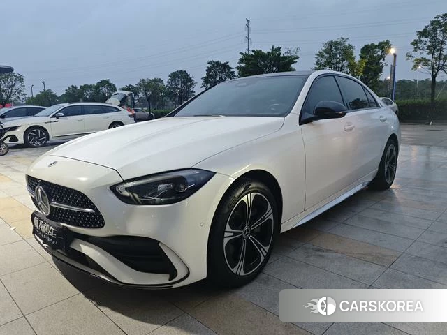 Mercedes-Benz Class C id 4262099 из Китая 8