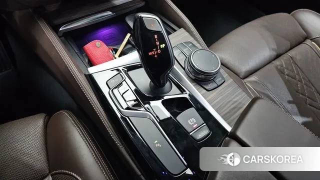 BMW 5 Series (G30) id 3465006 из Кореи 18