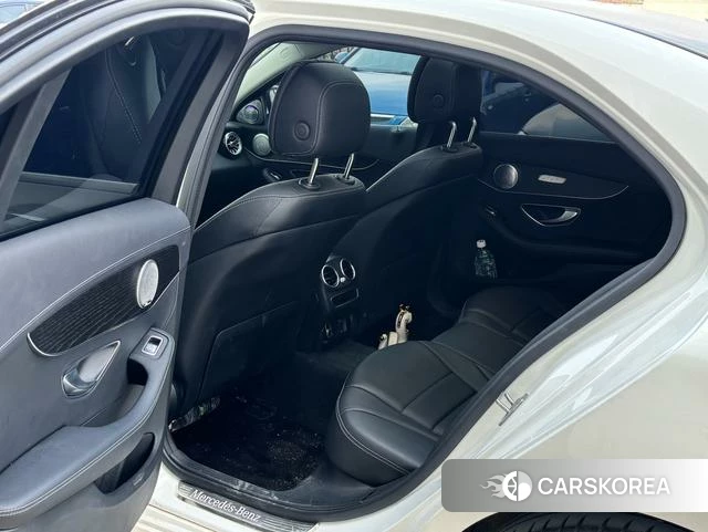 Mercedes-Benz Class C id 4255906 из Китая 9