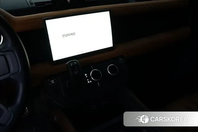 Land Rover Defender (L663) id 2900244 из Кореи 18