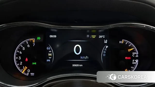 Jeep Grand Cherokee id 3045077 из Кореи 18