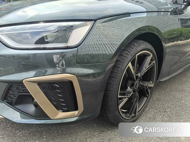 Audi A4L id 4353163 из Китая 18