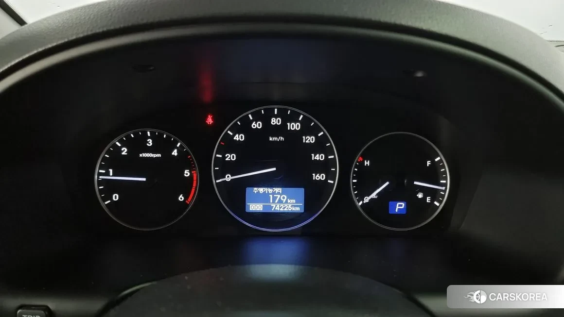 Hyundai The New Grand Starex id 2029241 из Кореи 18