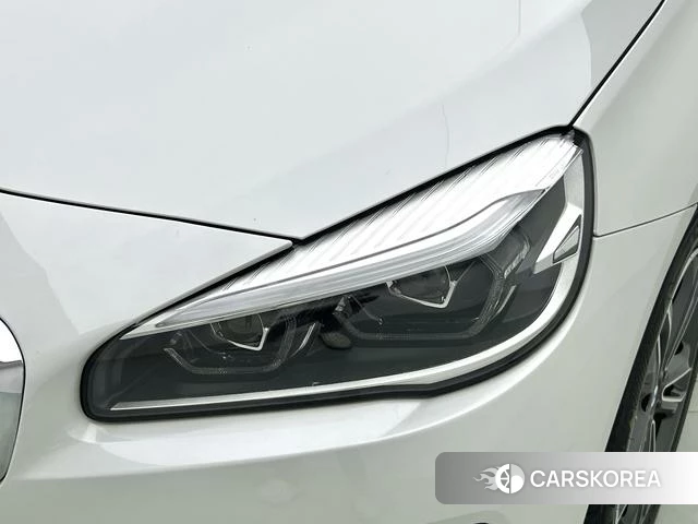 BMW 2 series station wagon id 4221418 из Китая 18