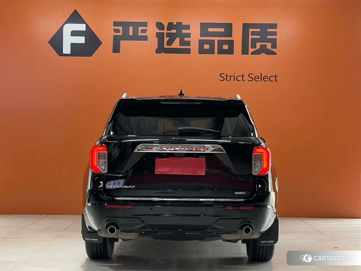 Ford Explorer id 4455766 из Китая 8