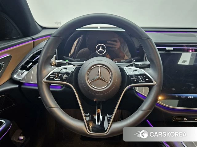 Mercedes-Benz E-class id 4263728 из Китая 16