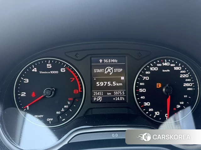 Audi Q2L id 4276358 из Китая 8