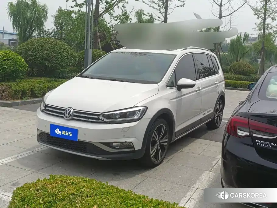 Volkswagen Touran id 4577689 из Китая 14