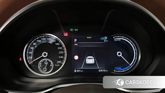 Genesis Electrified G80 (RG3) id 3935100 из Кореи 18