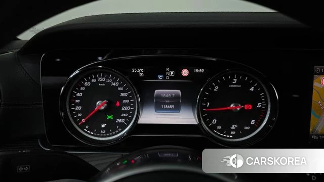 Mercedes-Benz E-Class W213 id 4447748 из Кореи 18