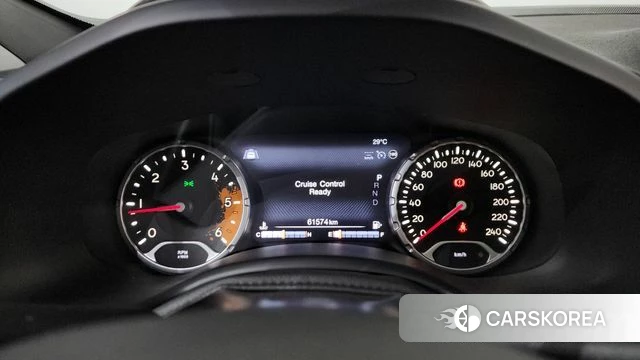 Jeep Renegade id 4502526 из Кореи 18