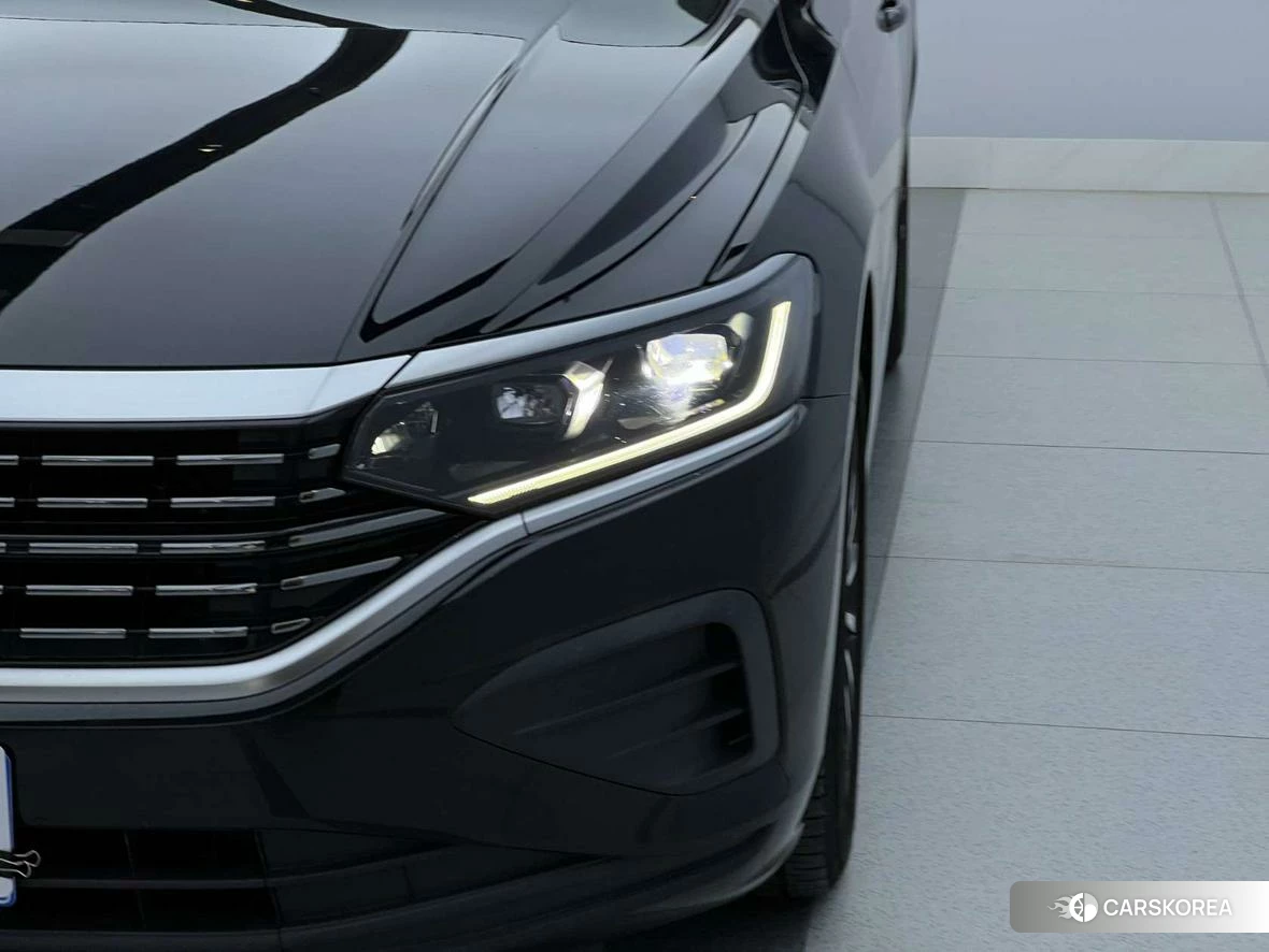Volkswagen Passat id 4479584 из Китая 11