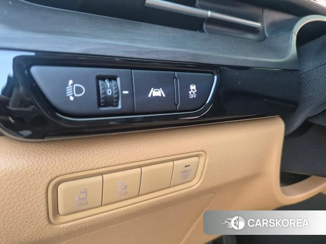 Kia Carnival 4th generation id 3964441 из Кореи 16