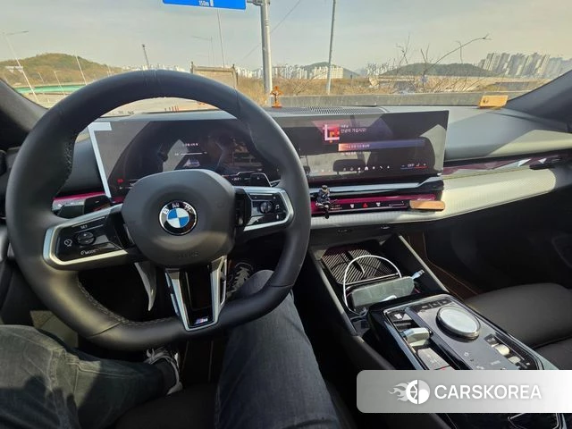 BMW 5 Series (G60) id 3921483 из Кореи 8