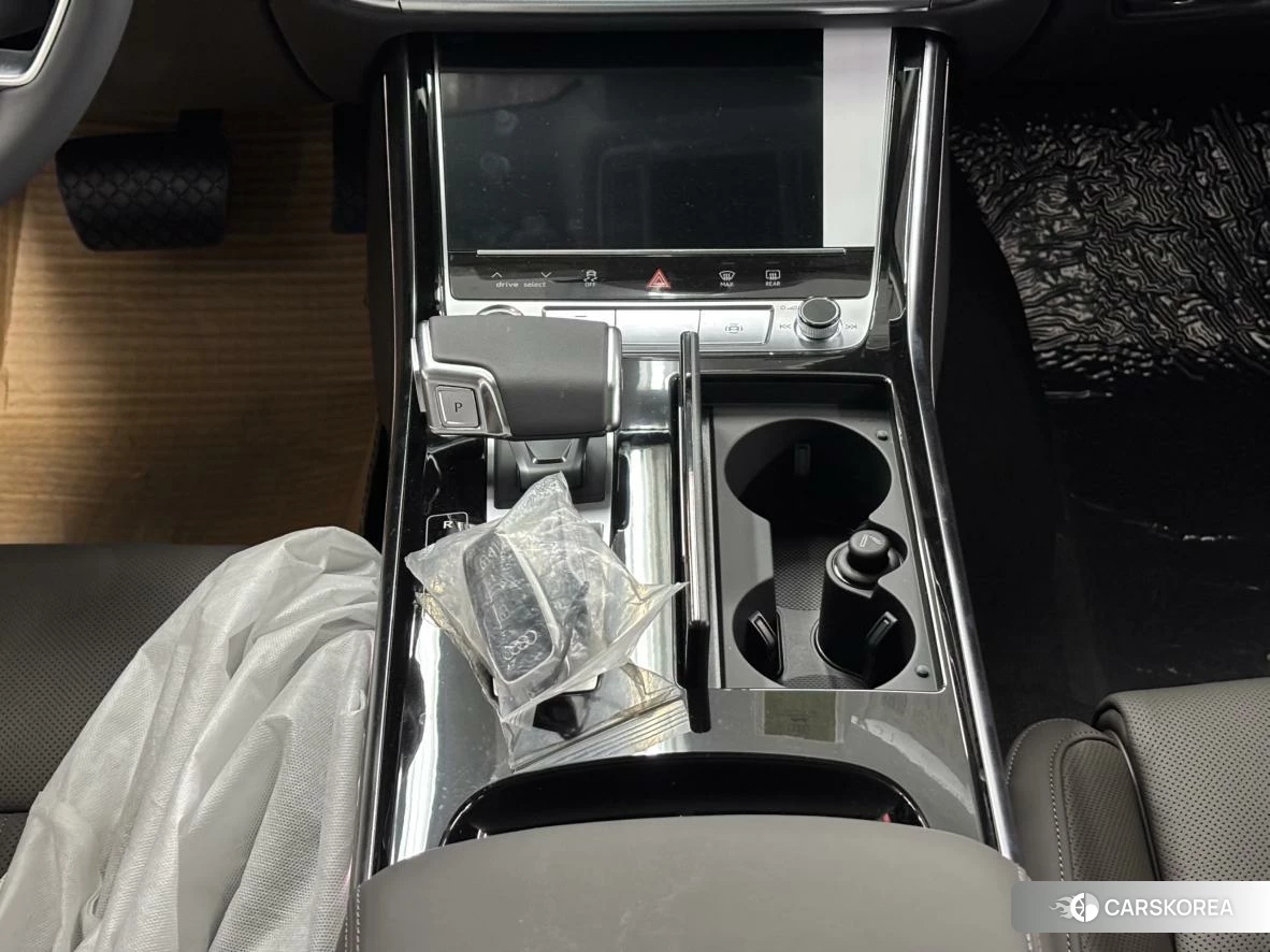 Audi A8 id 4455445 из Китая 14
