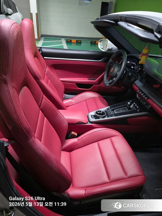 Porsche 911(992) id 4315283 из Кореи 8