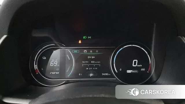 Kia Niro EV id 3713122 из Кореи 18