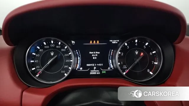 Maserati Ghibli id 3197022 из Кореи 18