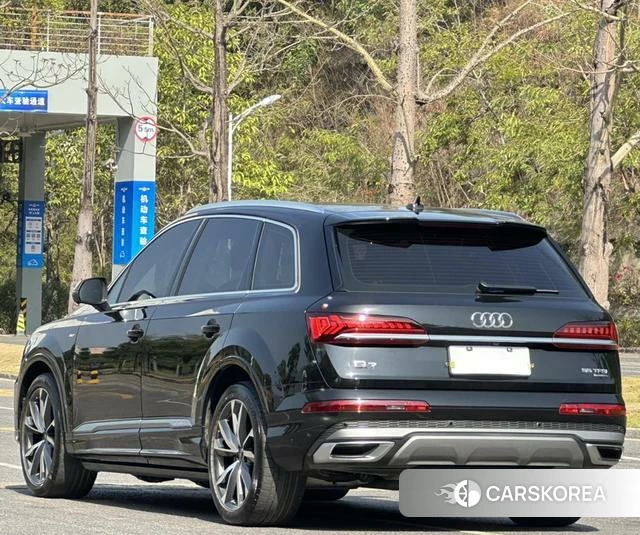 Audi Q7 id 4261770 из Китая 19