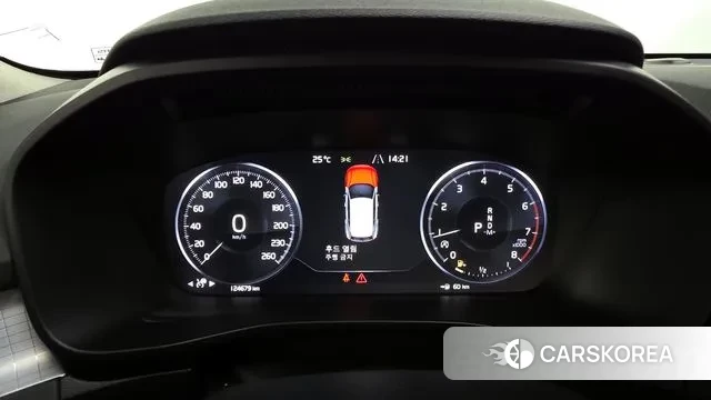 Volvo XC40 id 3029223 из Кореи 18