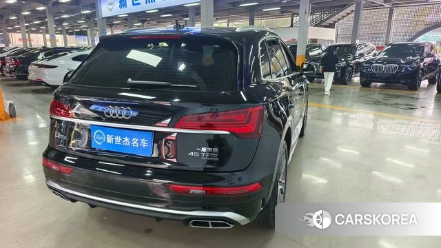 Audi Q5L id 4290353 из Китая 10