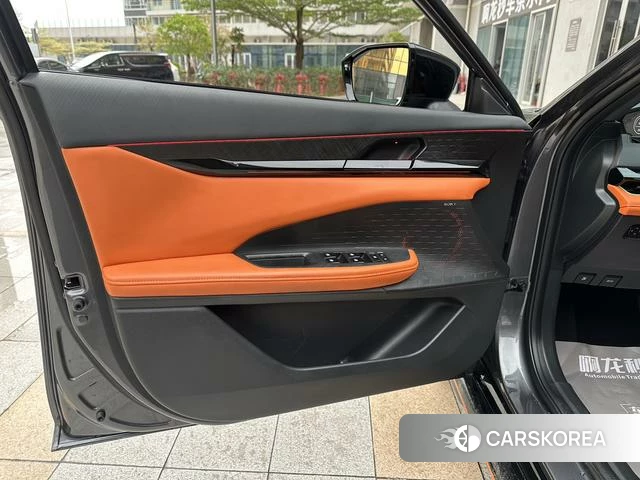 Chang'an UNI-V id 4380411 из Китая 23