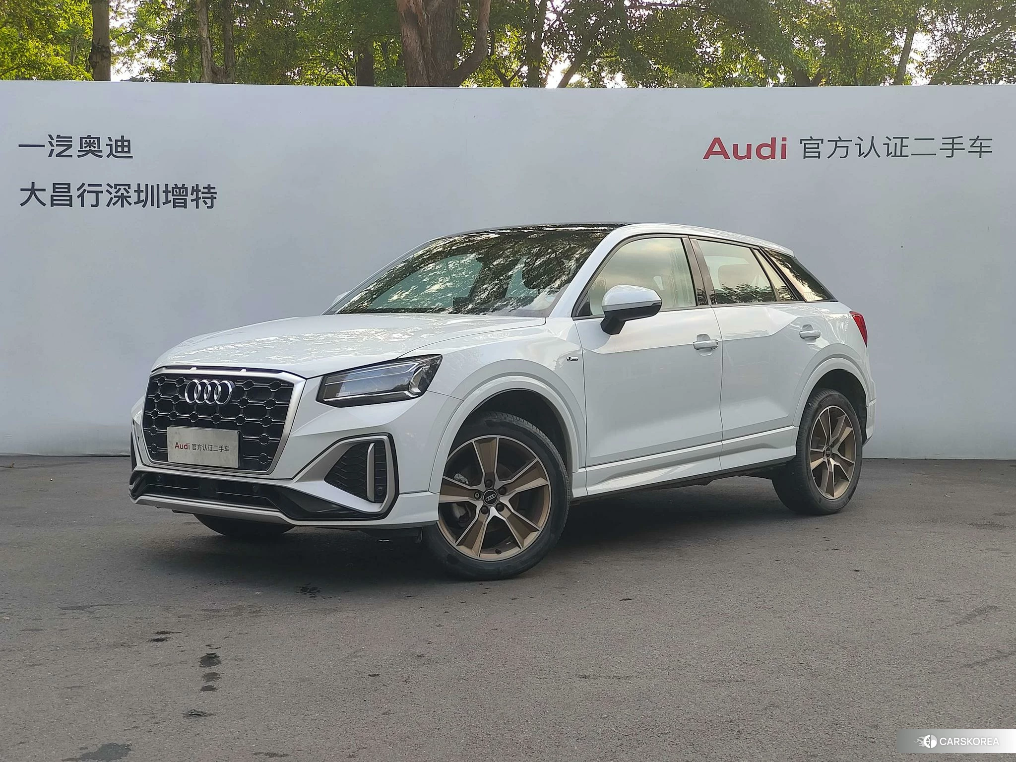 Audi Q2L id 4454369 из Китая 19