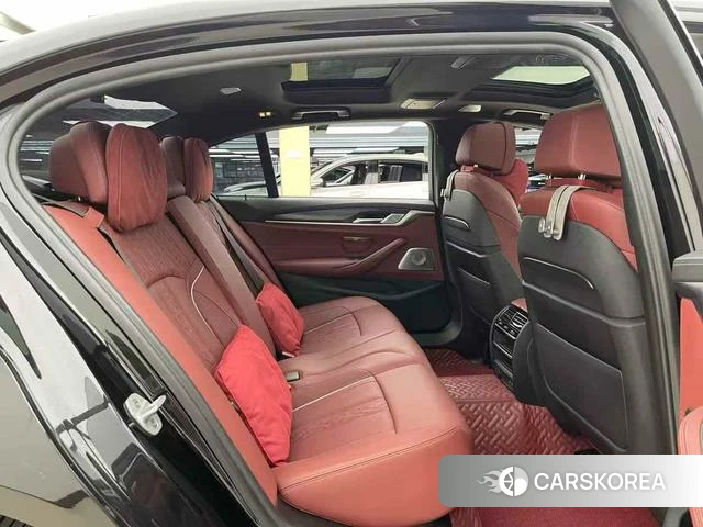 BMW 5 series PHEV id 4260467 из Китая 8