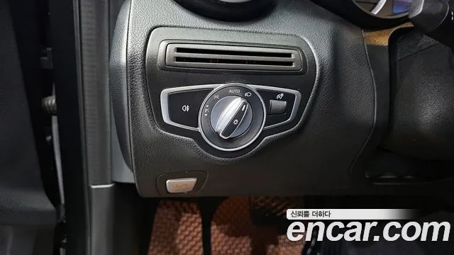 Mercedes-Benz C-Class W205 id 2694701 из Кореи 18