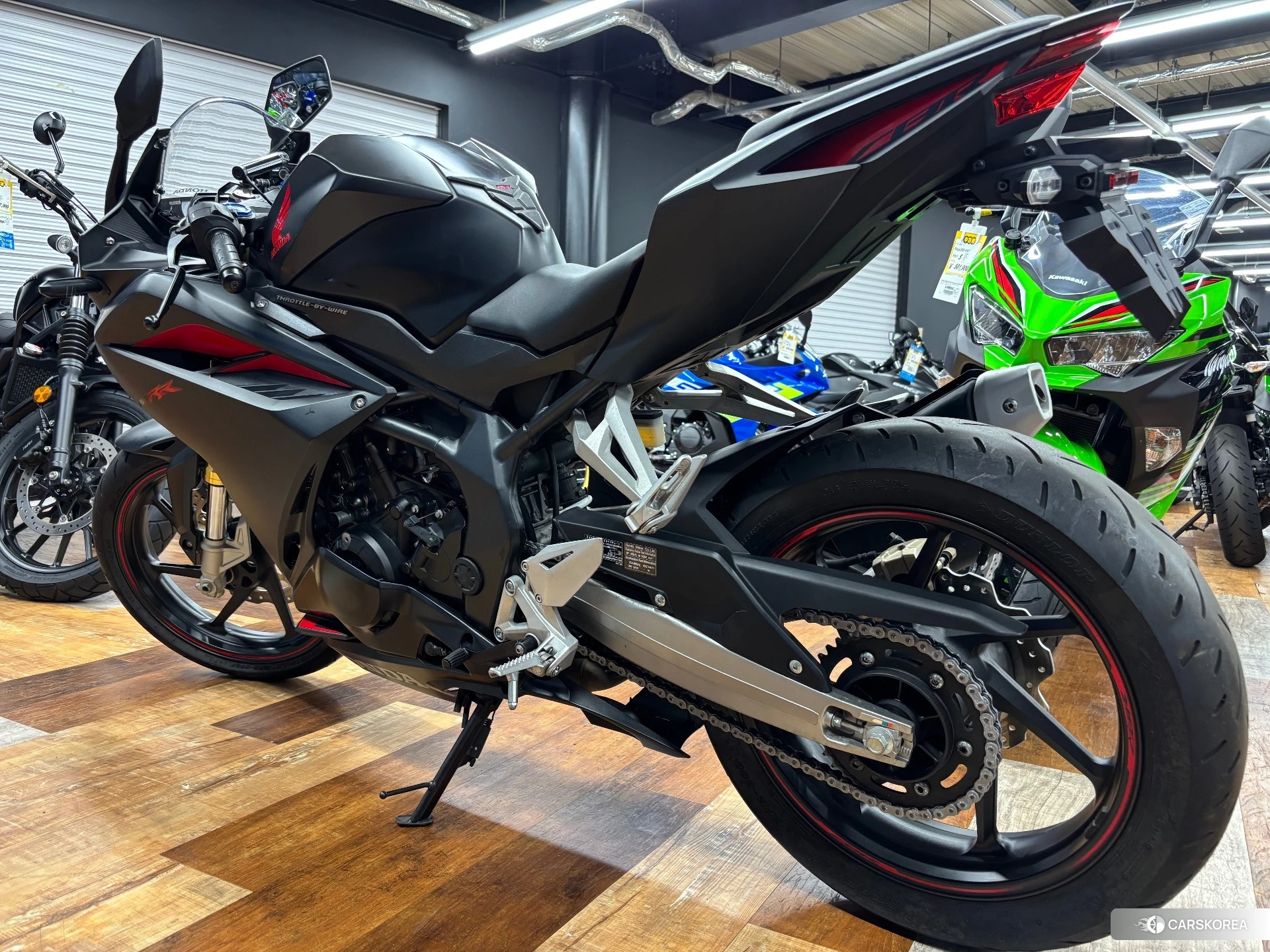 Honda CBR250RR id 4352705 из Японии 8