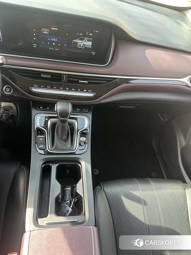 GAC Trumpchi Trumpchi M6 id 4205744 из Китая 14