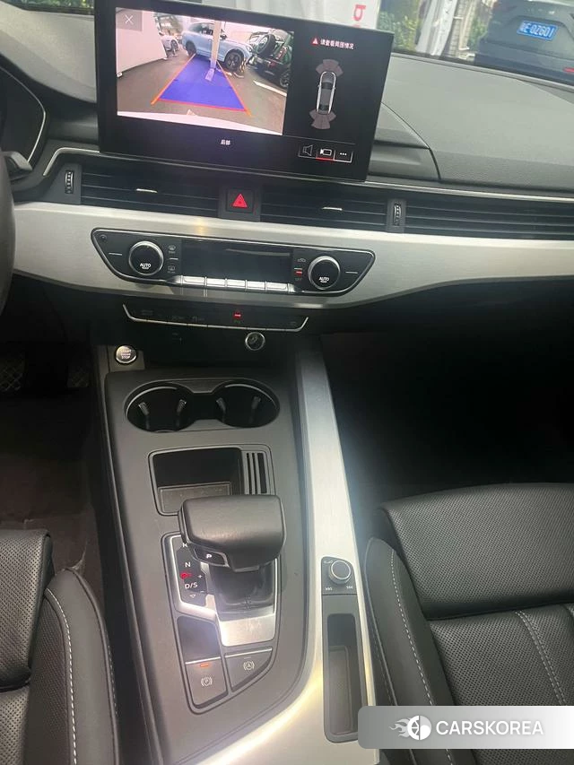 Audi A4L id 4290385 из Китая 15