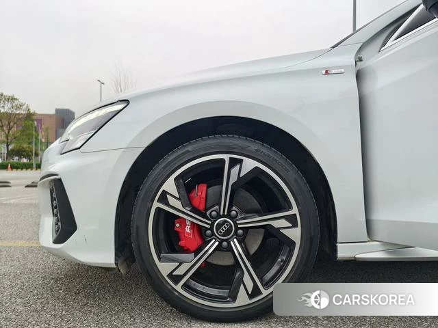 Audi A3 id 4263349 из Китая 21
