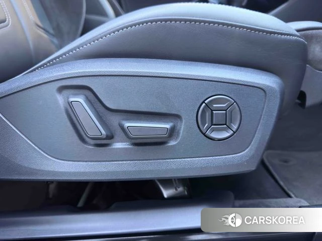 Audi Q3 Sportback id 4353211 из Китая 21