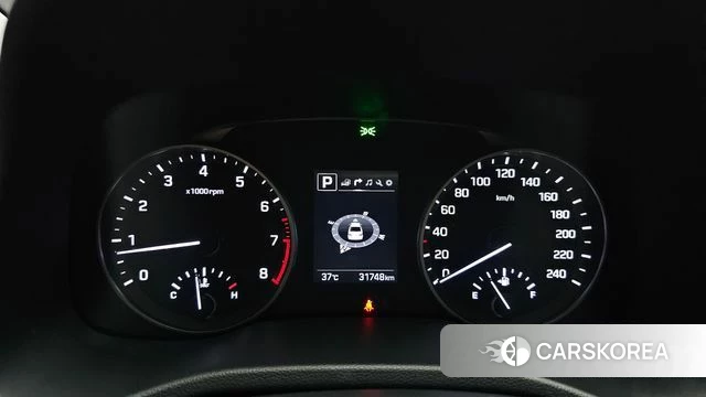 Hyundai Avante AD id 4581978 из Кореи 29