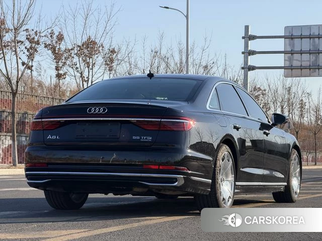 Audi A8 id 4207569 из Китая 10