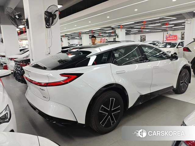 Toyota bZ5 id 3920261 из Китая 8