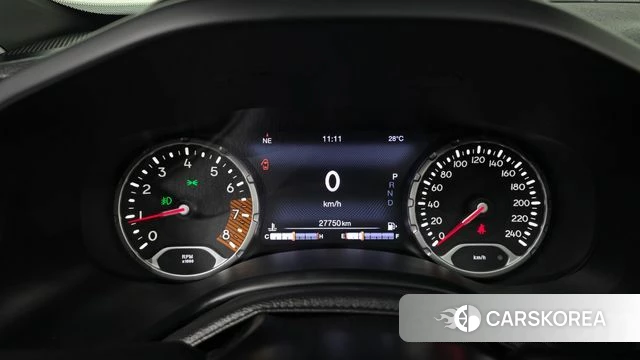 Jeep Renegade id 4470691 из Кореи 18