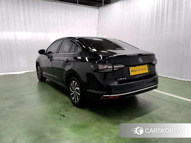 Volkswagen Lavida id 4211219 из Китая 18